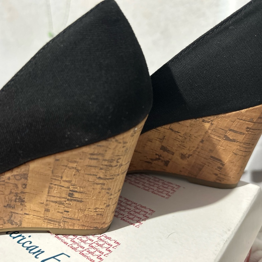 American Eagle Outfitters Black Wedge Shoes with Bow - Picture 4 of 5